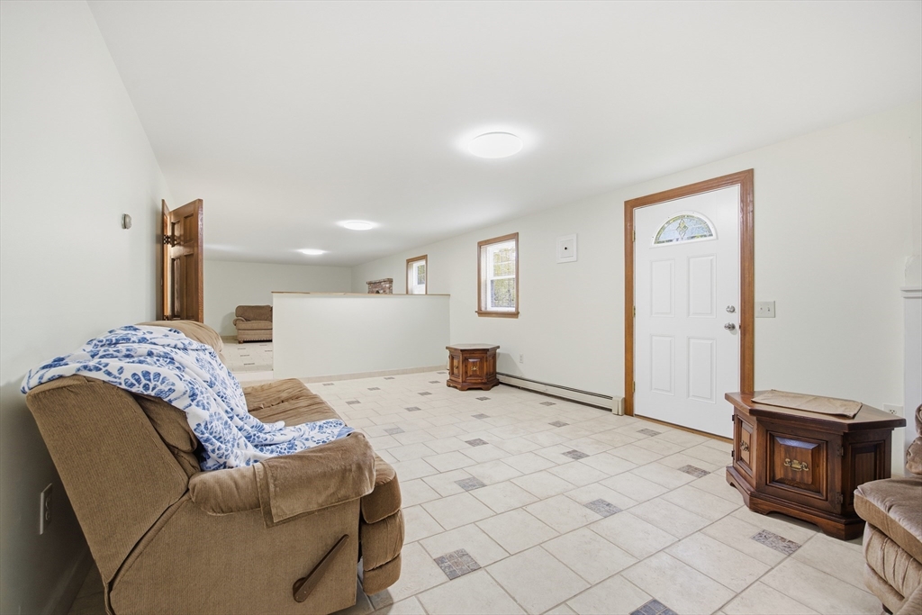 50 Harborview Road Hull, MA 02045 - Photo 25 of 41 a living room with furniture