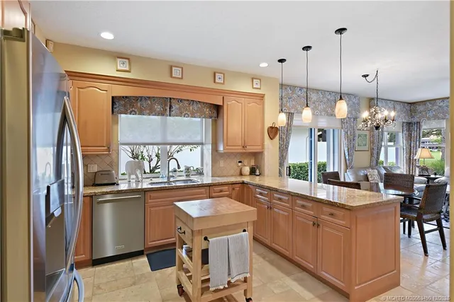 $849,900 | 1226 Southeast Brewster Place, Stuart, FL 34997