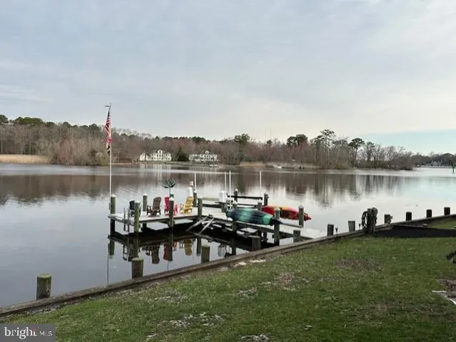 $895,000 | 1124 Riverside Drive, Salisbury, MD 21801