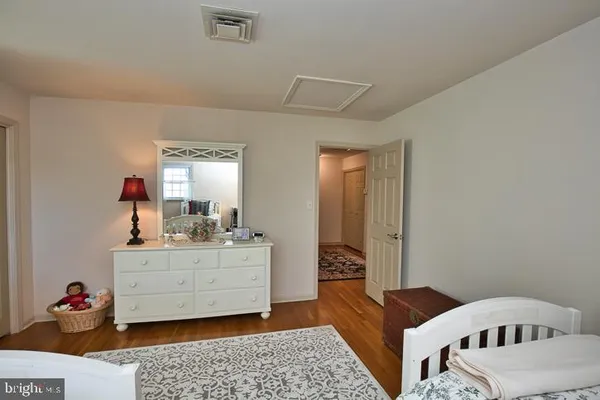 $895,000 | 1124 Riverside Drive, Salisbury, MD 21801