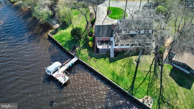 $895,000 | 1124 Riverside Drive, Salisbury, MD 21801