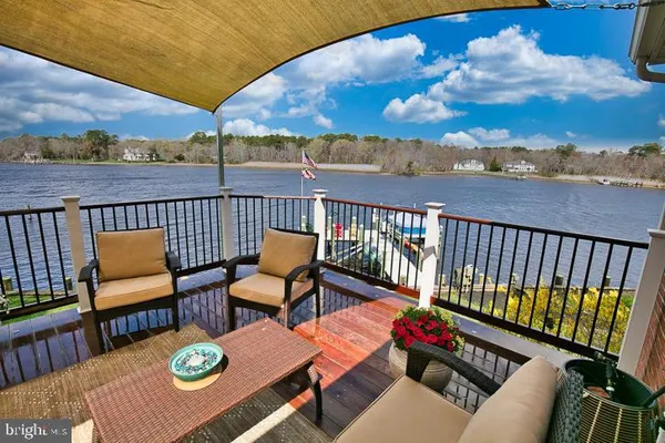 $895,000 | 1124 Riverside Drive, Salisbury, MD 21801