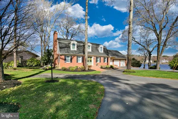 $895,000 | 1124 Riverside Drive, Salisbury, MD 21801