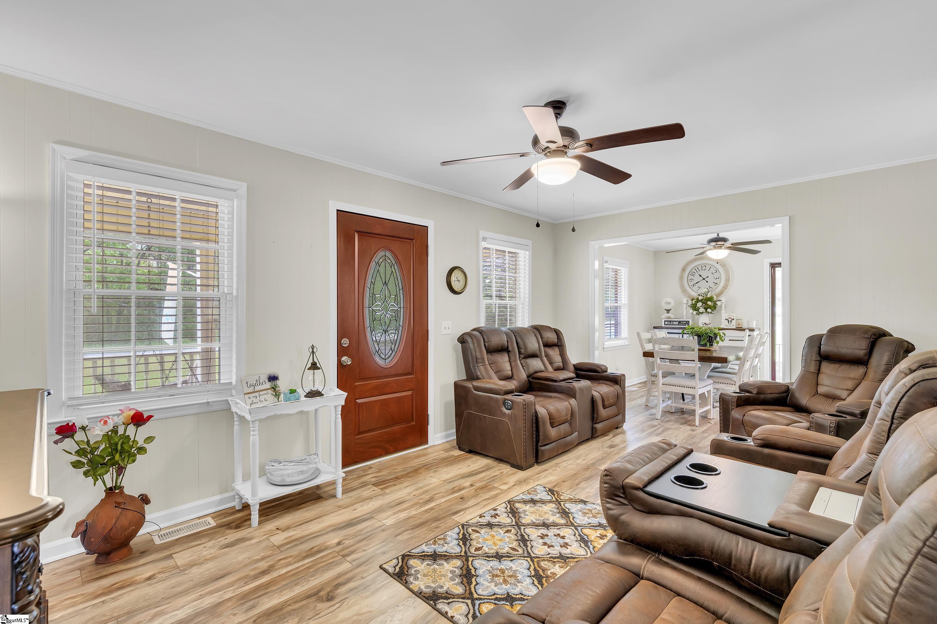 907 State Rd S-44-57 Union, SC 29379 - Photo 3 of 33