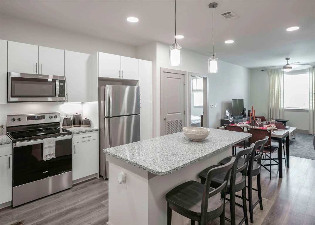 13958 Cottingham Road, Unit 2301 Houston, TX 77048 - Photo 3 of 22