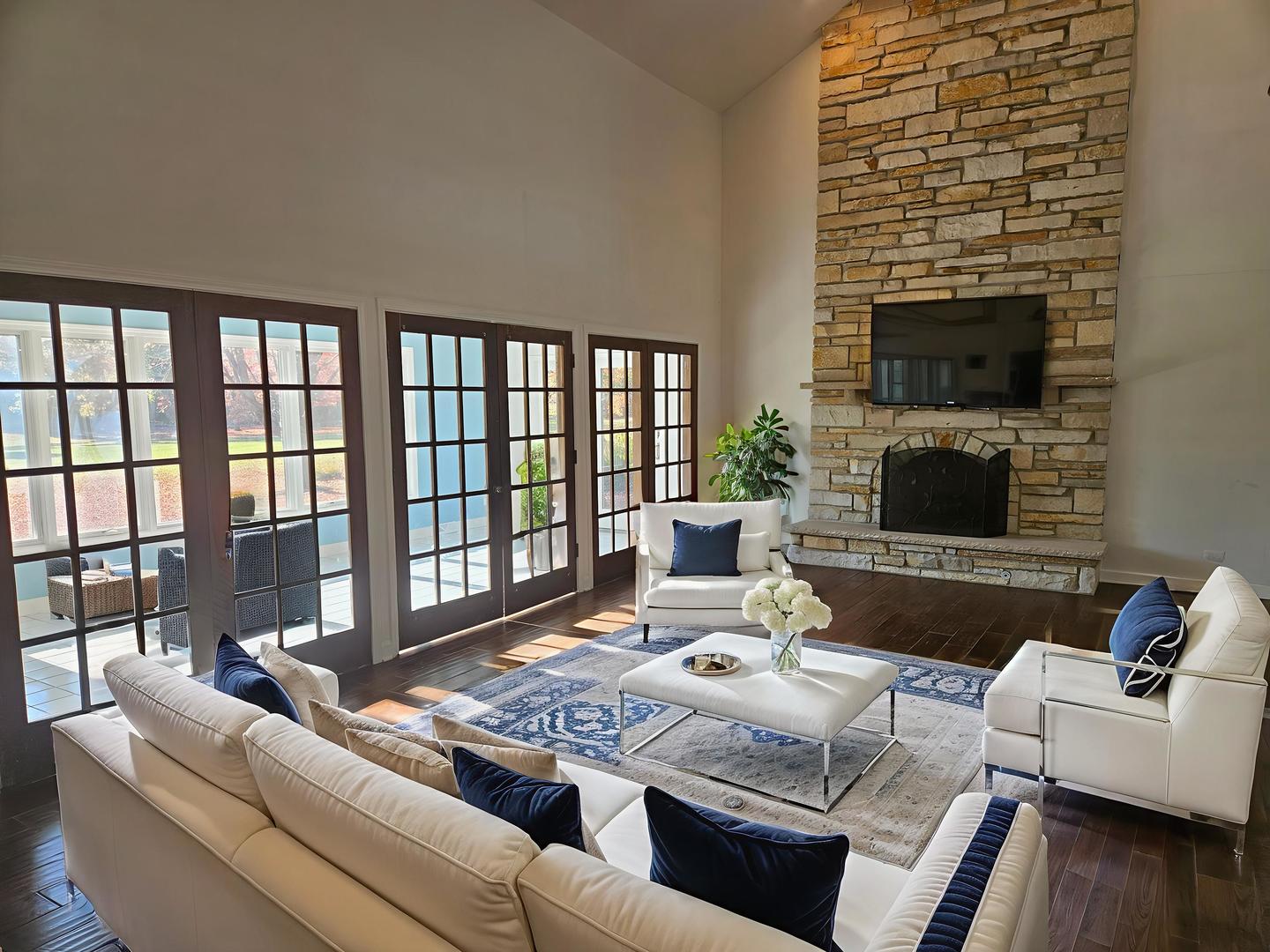 30 Danada Drive Wheaton, IL 60189 - Photo 4 of 35