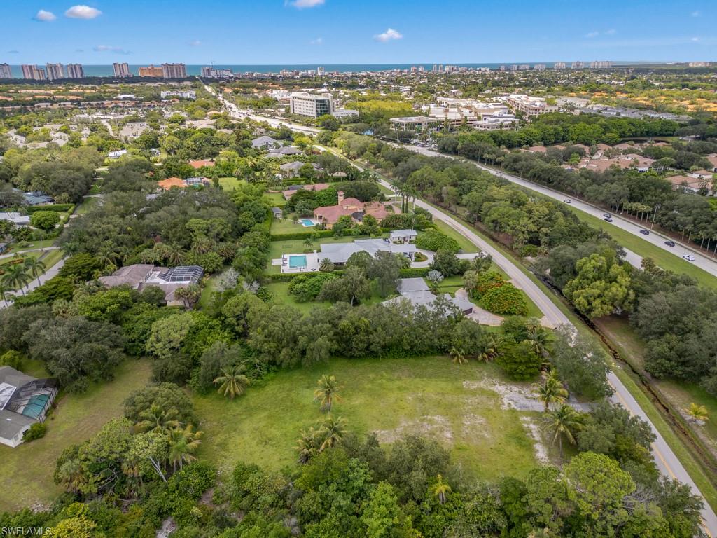 172 Hickory Road Naples, FL 34108 - Photo 2 of 11 a view of a city