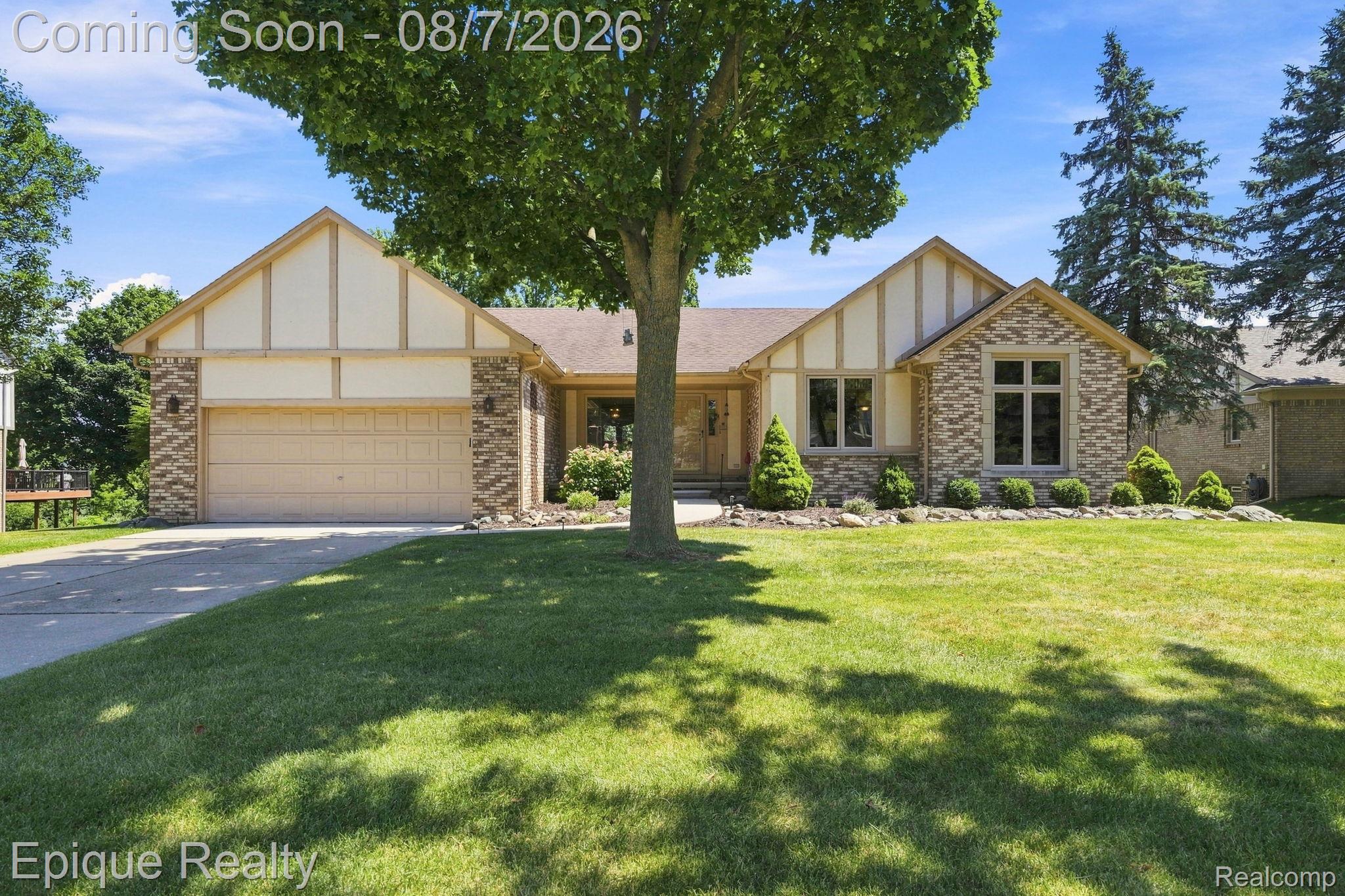 1162 Grandview Drive Rochester, MI 48306 - Photo 1 of 34 BRICK RANCH WITH WALKOUT.jpg