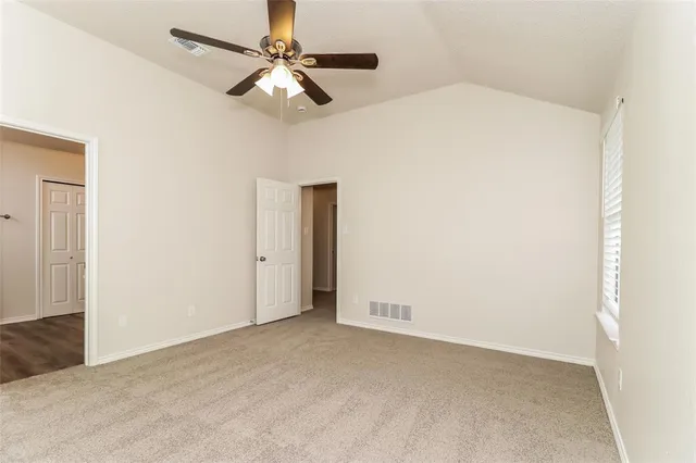 $2,550 | 2321 Cromwell Drive, Arlington, TX 76018