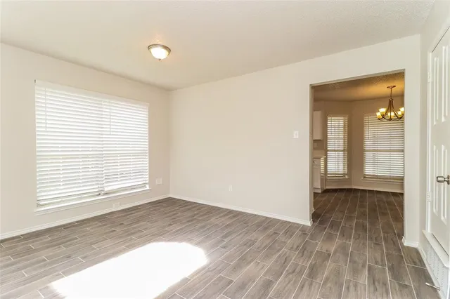 $2,550 | 2321 Cromwell Drive, Arlington, TX 76018