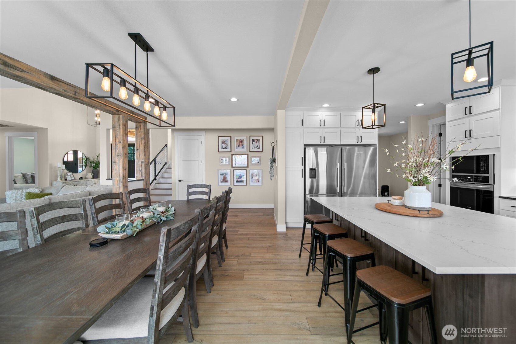 2002 North Road Wenatchee, WA 98801 - Photo 18 of 40 a view of a dining room with furniture