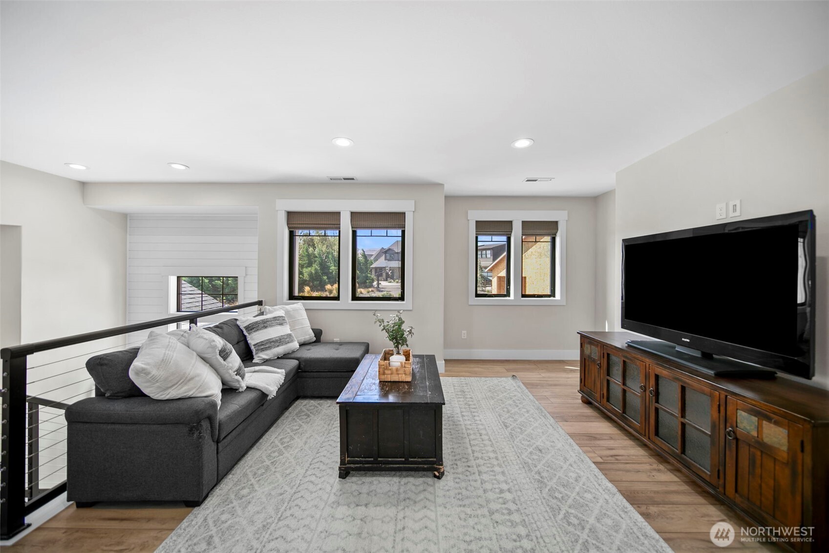 2002 North Road Wenatchee, WA 98801 - Photo 30 of 40 a living room with furniture and a flat screen tv