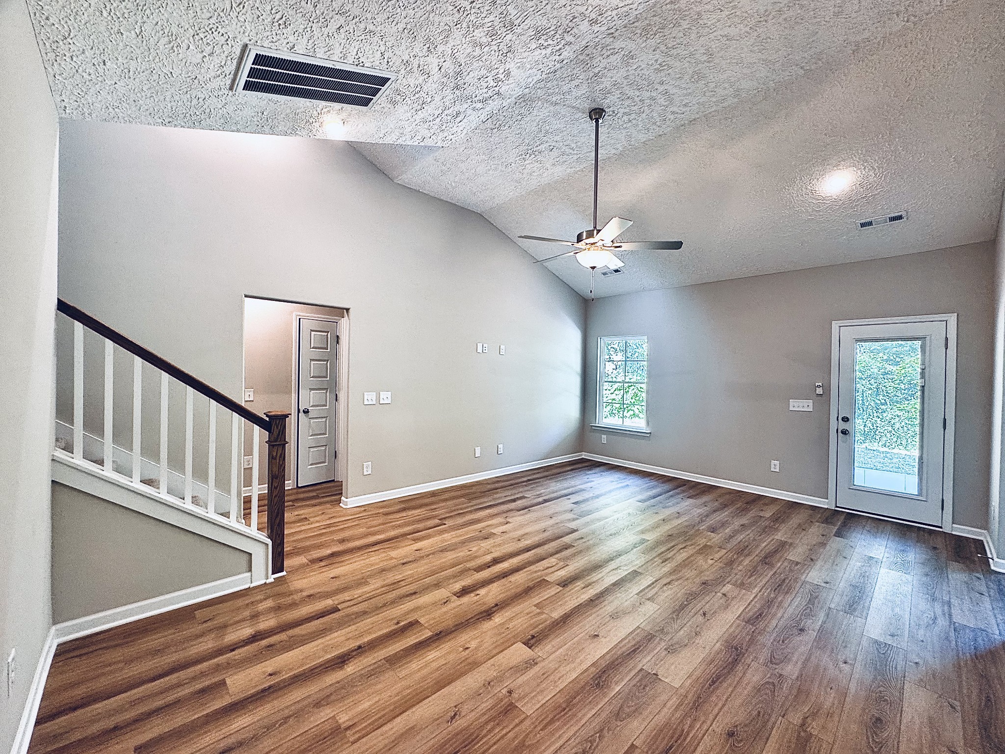 69 Laurel View Street Manchester, TN 37355 - Photo 3 of 17