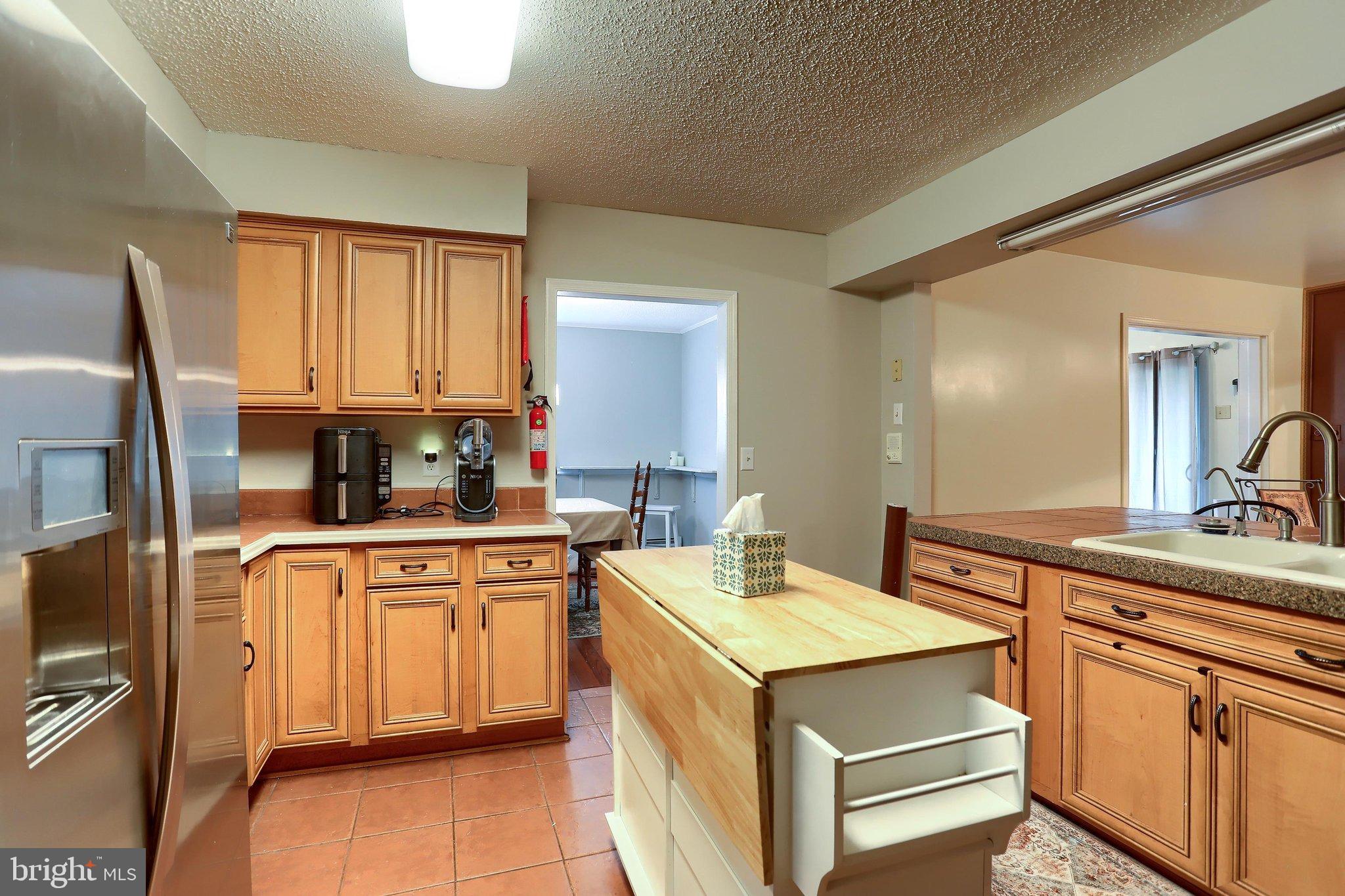 904 Orrs Bridge Road Mechanicsburg, PA 17050 - Photo 8 of 52 Gallery Image 8