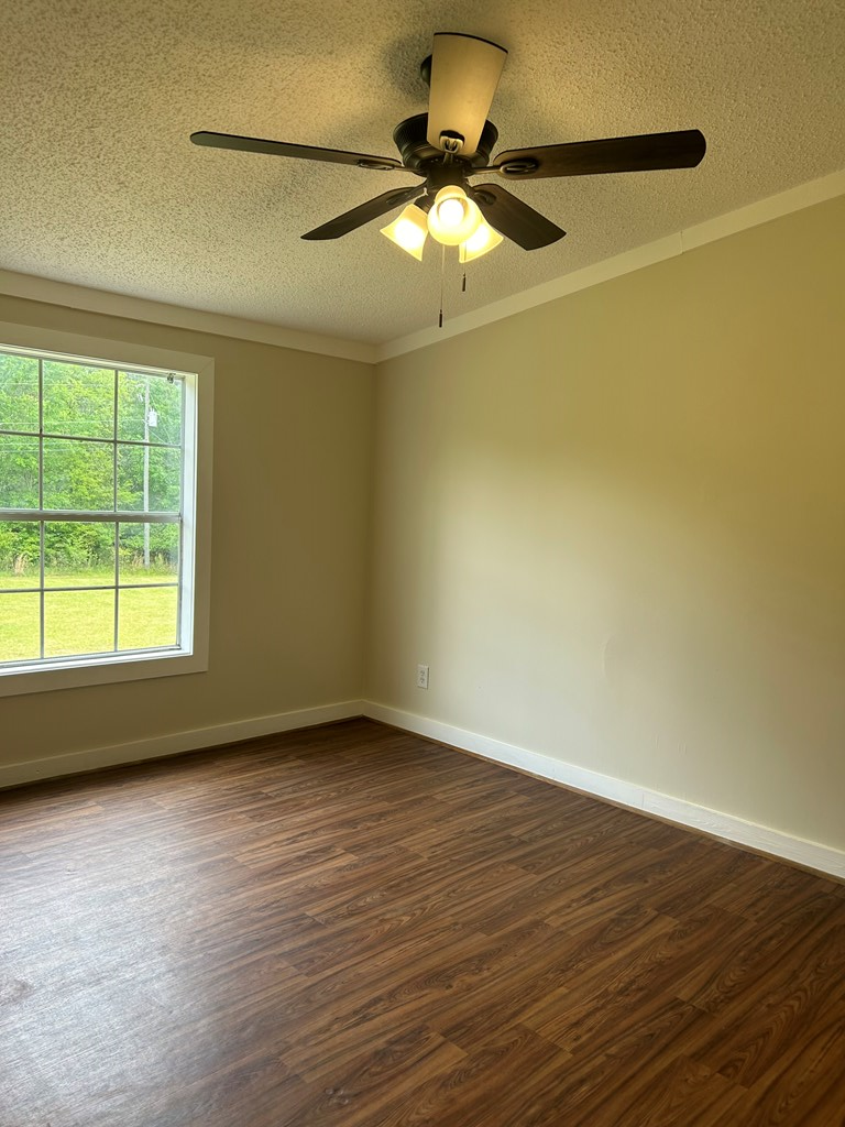 446 Knowles Drive Webb, AL 36376 - Photo 12 of 22