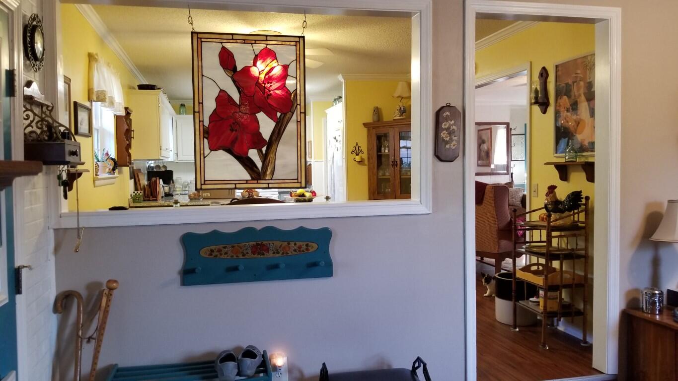 595 Broyles Road Spring City, TN 37381 - Photo 8 of 60 20210427_191851 (Medium)