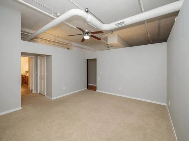 $249,000 | 125 South Kalamazoo Mall, Unit 605, Kalamazoo, MI 49007