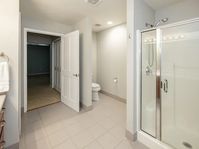 $249,000 | 125 South Kalamazoo Mall, Unit 605, Kalamazoo, MI 49007