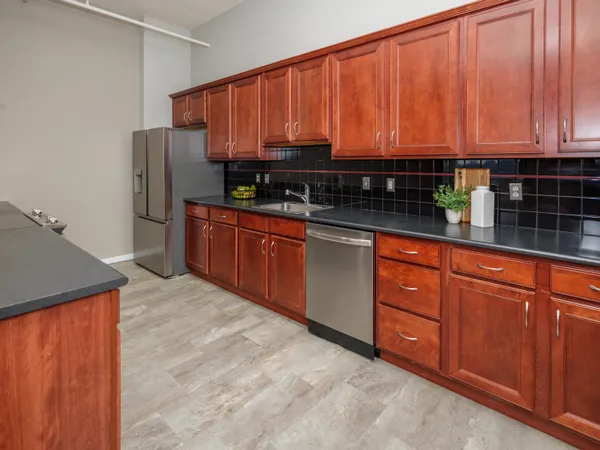 $249,000 | 125 South Kalamazoo Mall, Unit 605, Kalamazoo, MI 49007