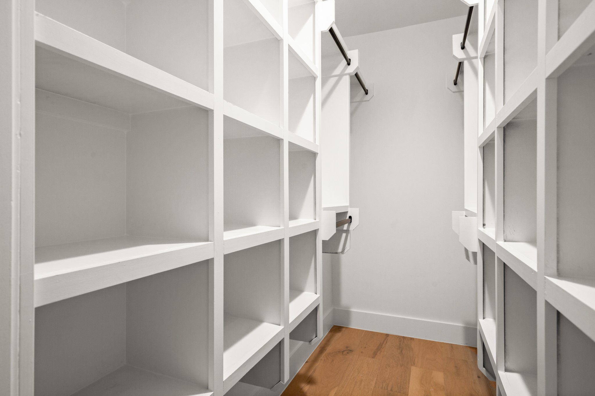 2416 East 10th Street Austin, TX 78702 - Photo 21 of 38 a view of walk in closet