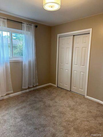 9818 Kress Road Pinckney, MI 48169 - Photo 18 of 30 Gallery Image 18