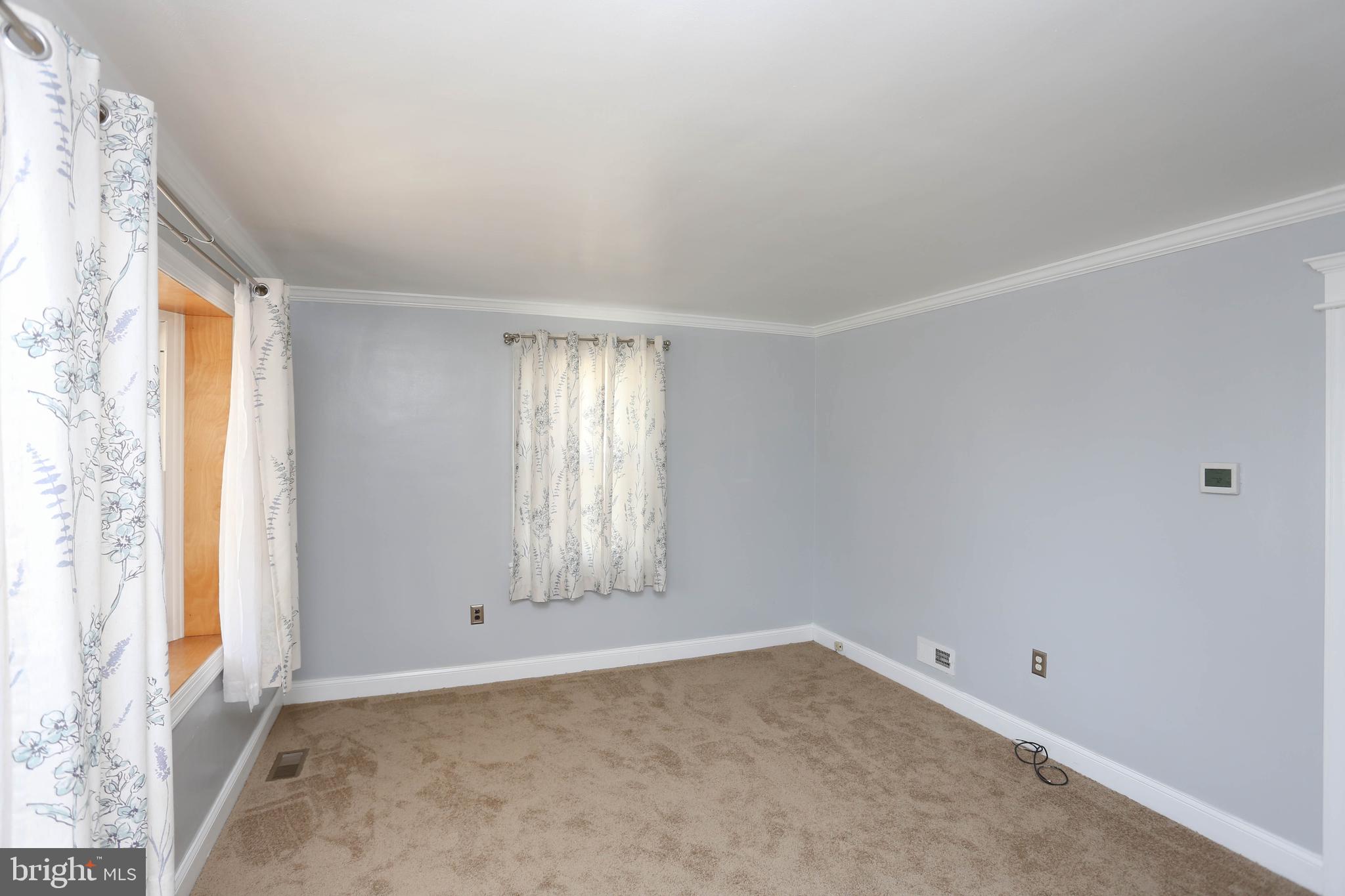 29 Mansion Road Linthicum Heights, MD 21090 - Photo 9 of 48