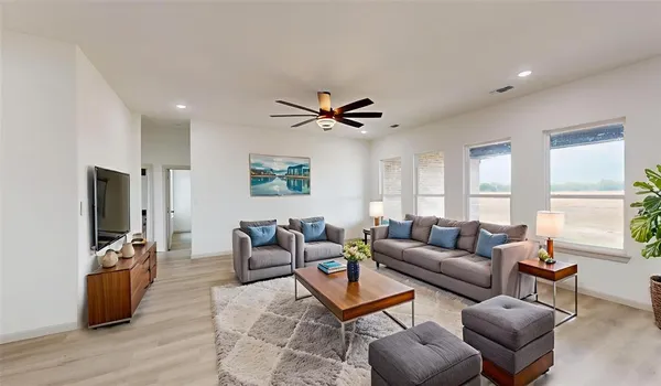 $498,999 | 235 Private Rd Point, Unit 5440, Point, TX 75472