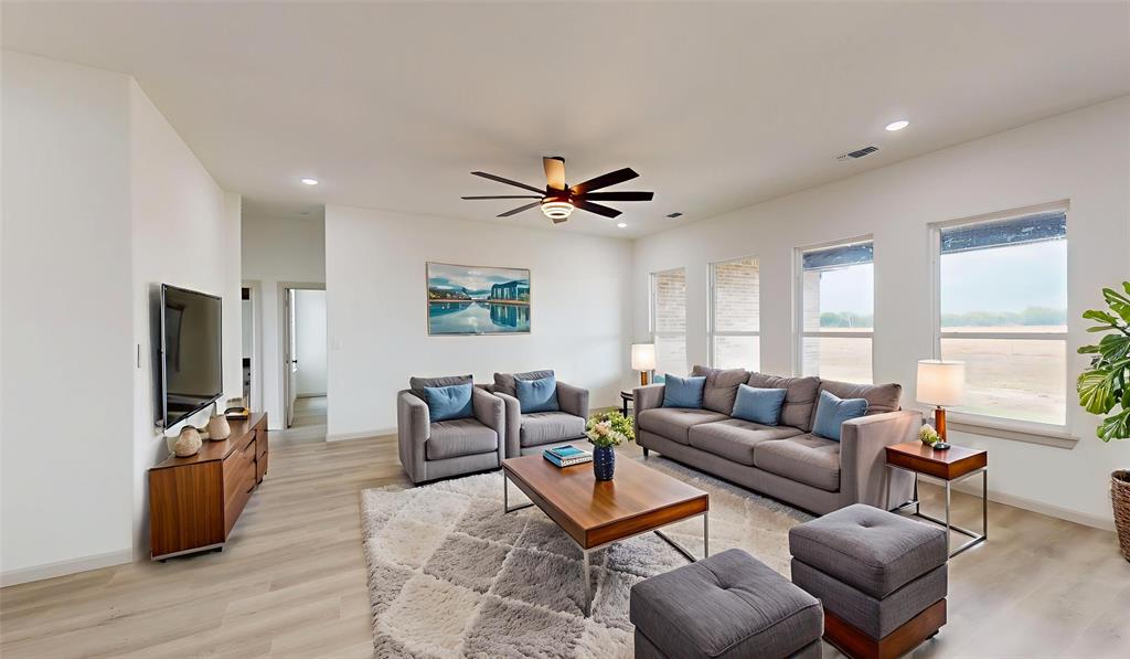 235 Private Rd Point, Unit 5440 Point, TX 75472 - Photo 3 of 33