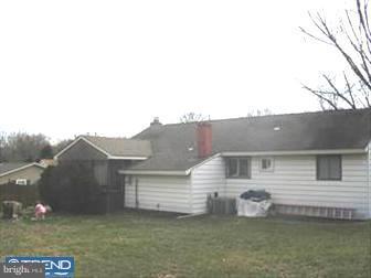 359 4th Avenue Lindenwold, NJ 08021 - Photo 2 of 4 Exterior Back