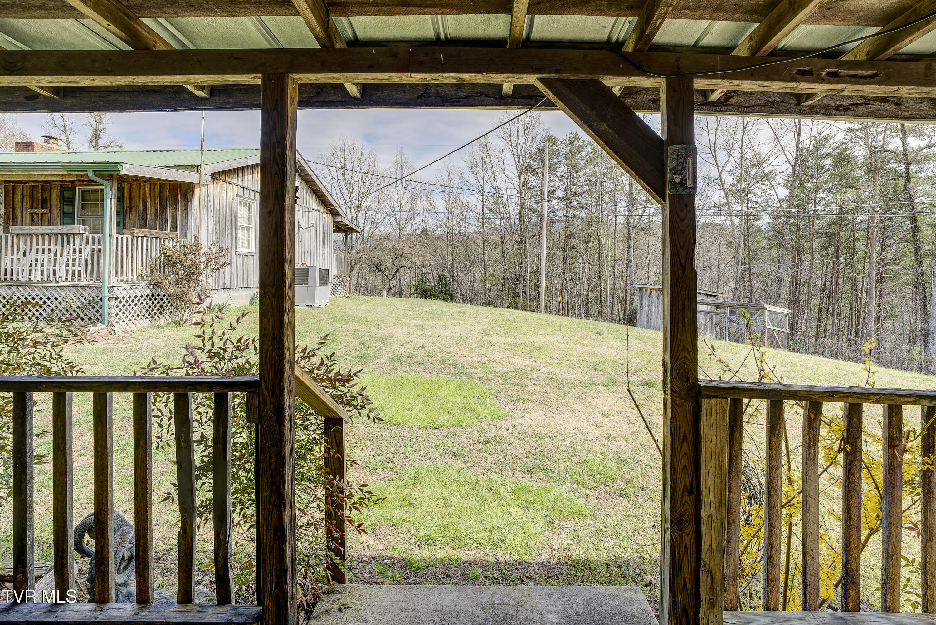 1820 Frank Roberts Road Afton, TN 37616 - Photo 23 of 63 FrankRoberts-30
