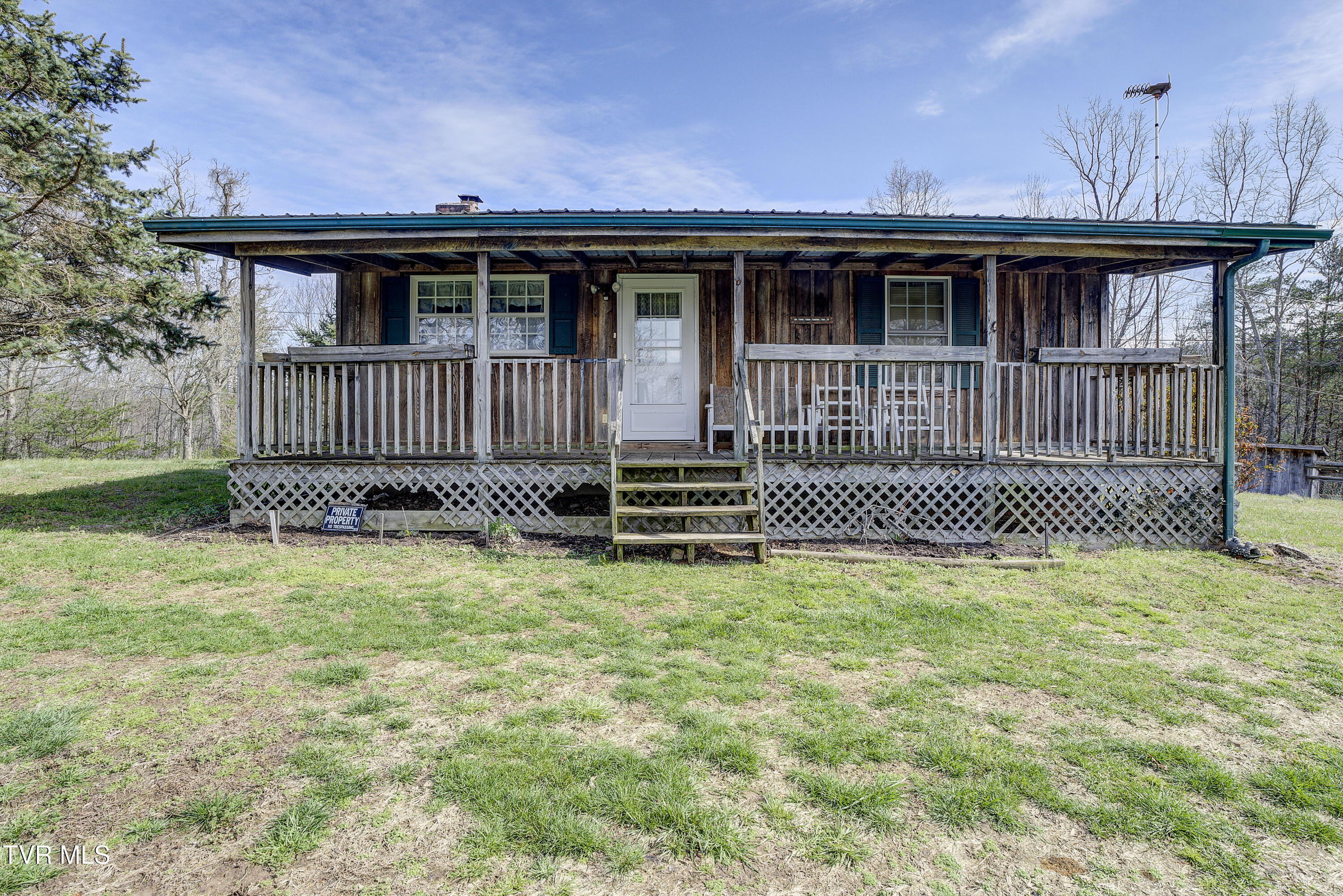 1820 Frank Roberts Road Afton, TN 37616 - Photo 3 of 63 FrankRoberts-3
