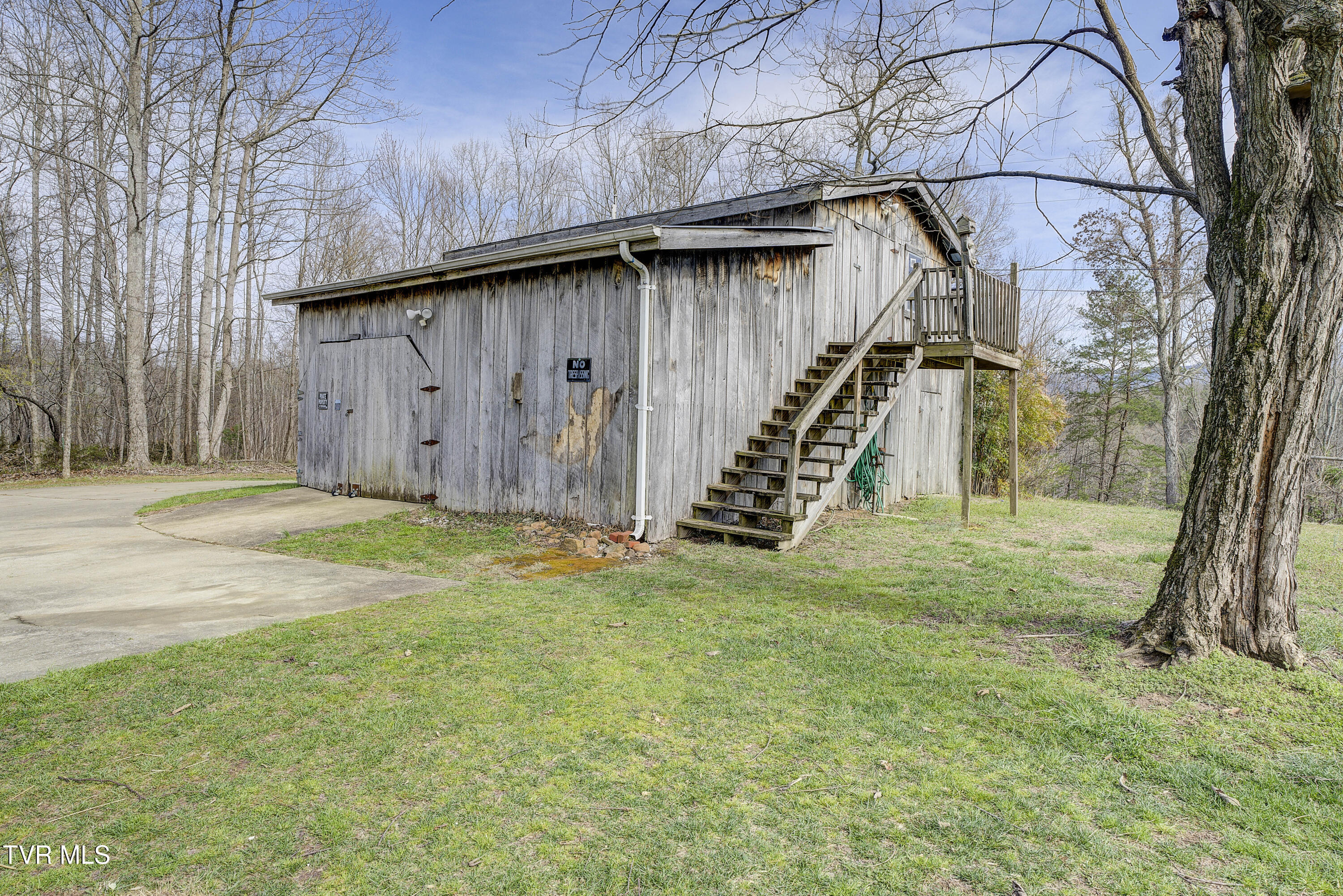 1820 Frank Roberts Road Afton, TN 37616 - Photo 32 of 63 FrankRoberts-15