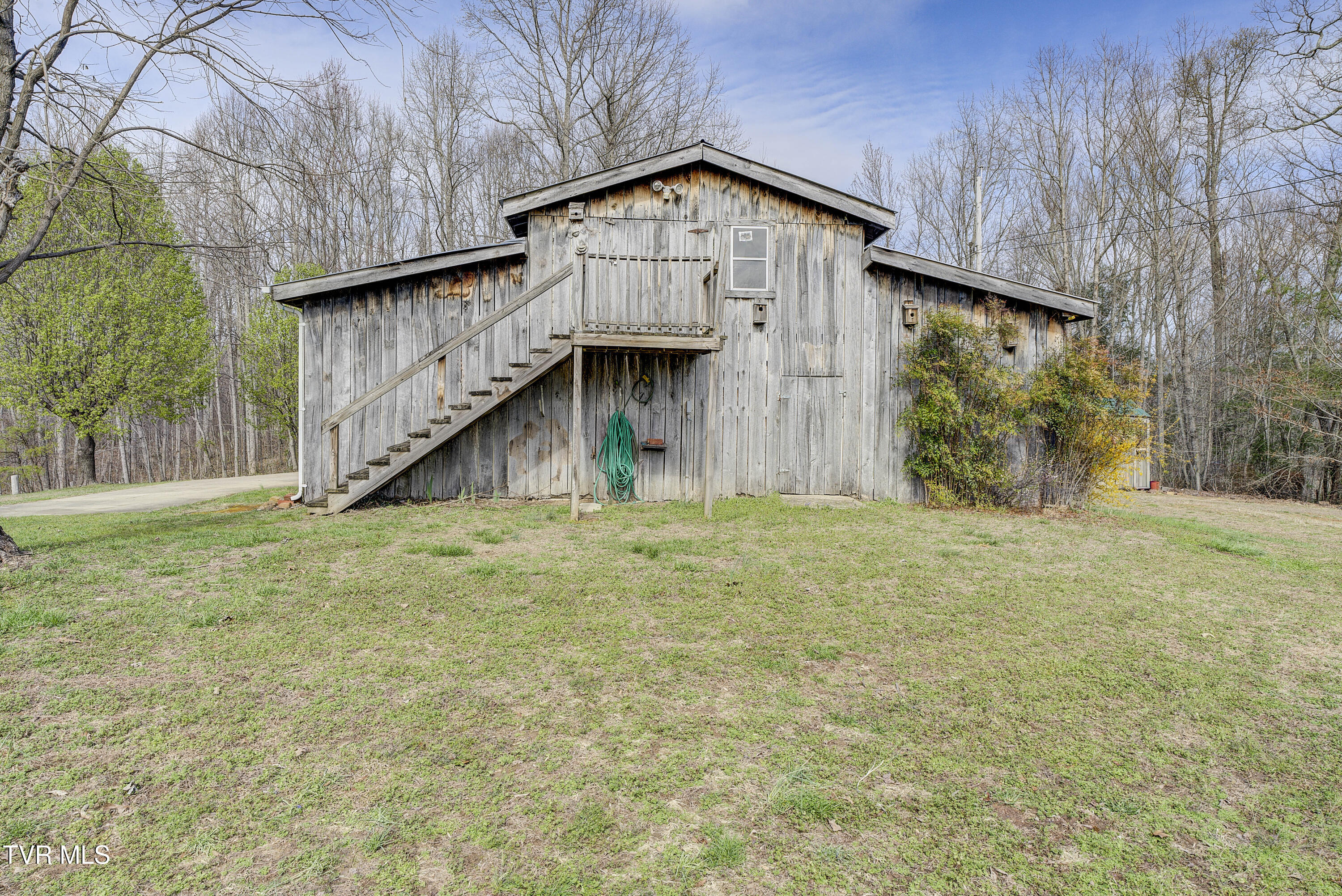 1820 Frank Roberts Road Afton, TN 37616 - Photo 33 of 63 FrankRoberts-16