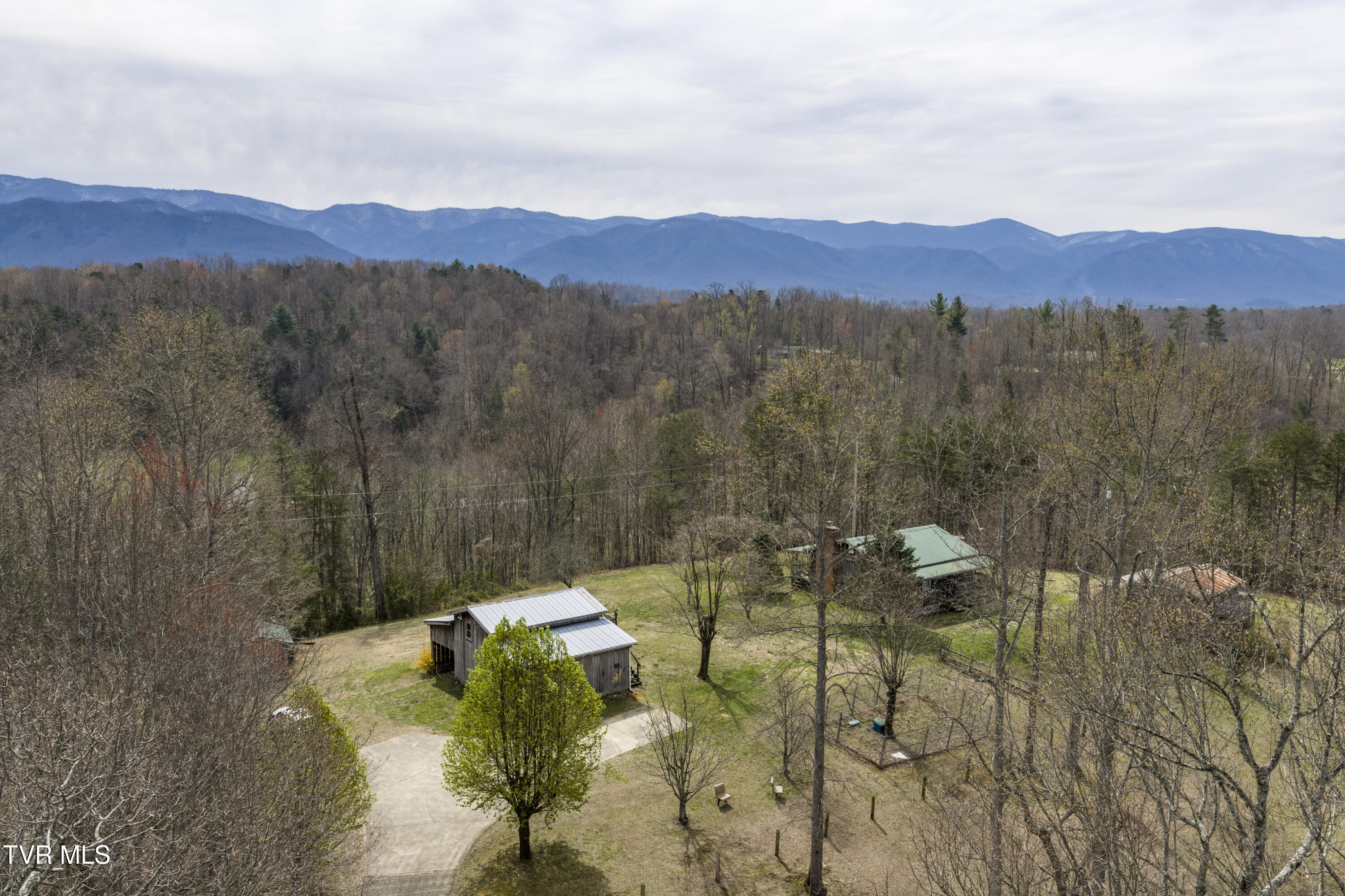 1820 Frank Roberts Road Afton, TN 37616 - Photo 5 of 63 Frank-Aerials-1