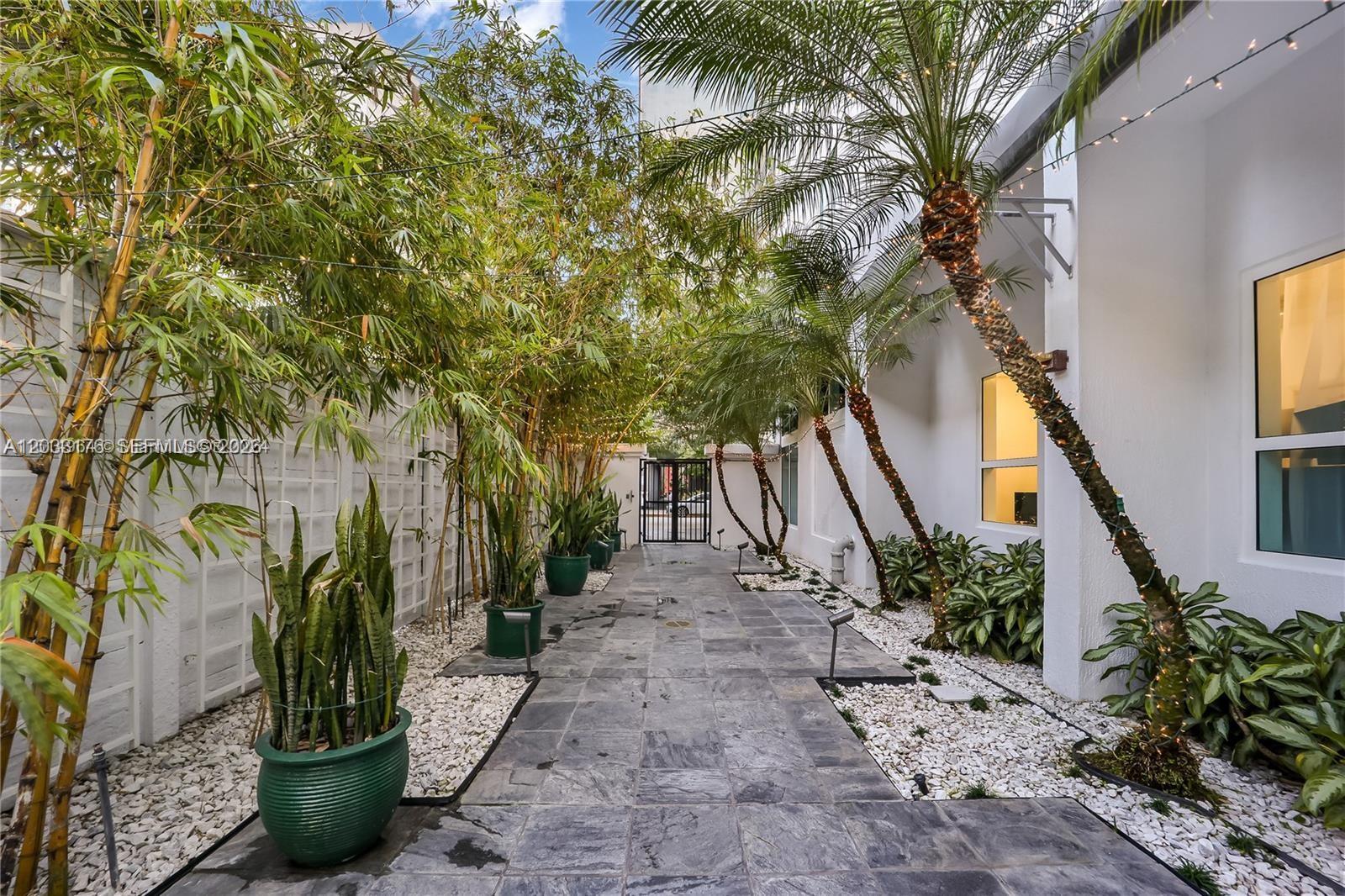 234 Northeast 3rd Street, Unit 507 Miami, FL 33132 - Photo 8 of 15