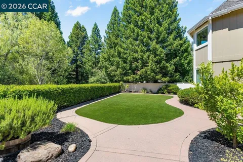 $3,095,000 | 70 Ridgecrest Court, Lafayette, CA 94549