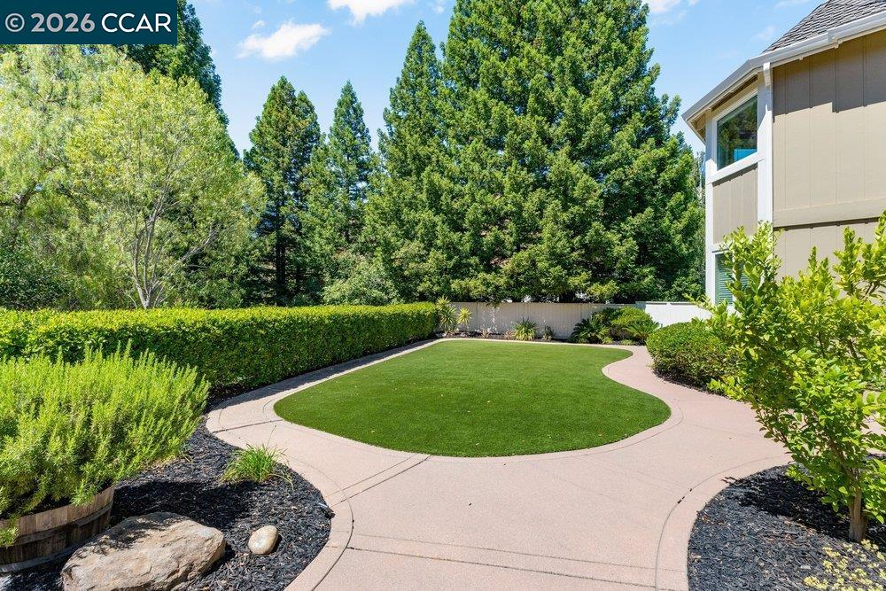 70 Ridgecrest Court Lafayette, CA 94549 - Photo 47 of 58