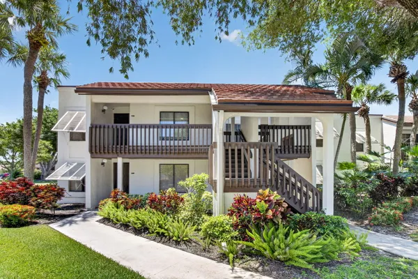 $249,000 | 10187 Mangrove Drive, Unit 201, Boynton Beach, FL 33437