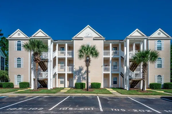 $170,000 | 105 Fountain Pointe Lane, Unit 203, Myrtle Beach, SC 29579