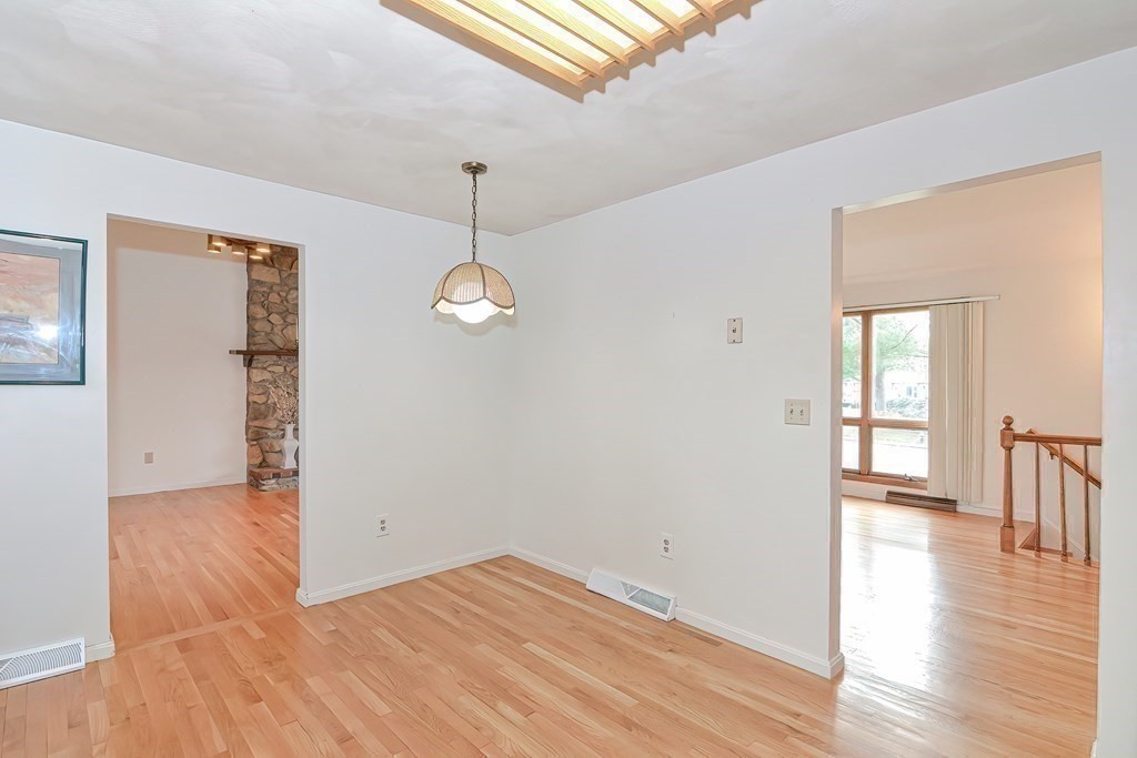 110 Bramblebush Road Stoughton, MA 02072 - Photo 16 of 29 Gallery Image 16