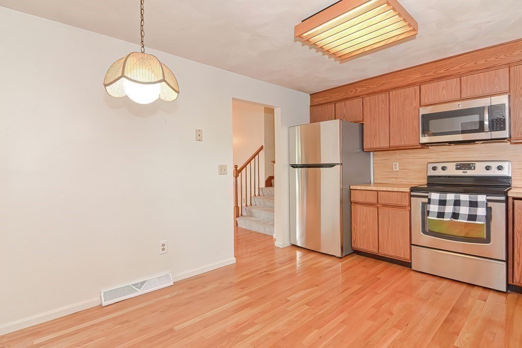 110 Bramblebush Road Stoughton, MA 02072 - Photo 17 of 29 Gallery Image 17