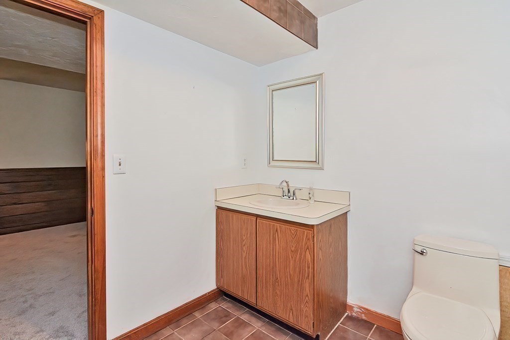 110 Bramblebush Road Stoughton, MA 02072 - Photo 21 of 29 Gallery Image 21