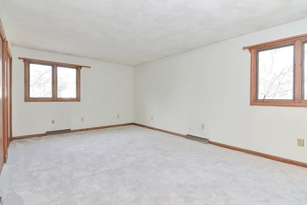 110 Bramblebush Road Stoughton, MA 02072 - Photo 27 of 29 Gallery Image 27