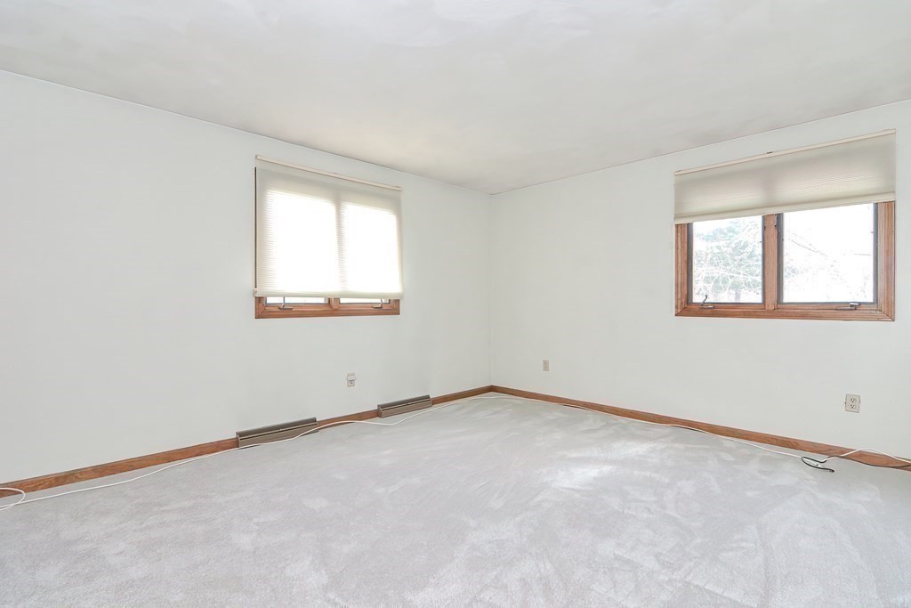 110 Bramblebush Road Stoughton, MA 02072 - Photo 28 of 29 Gallery Image 28