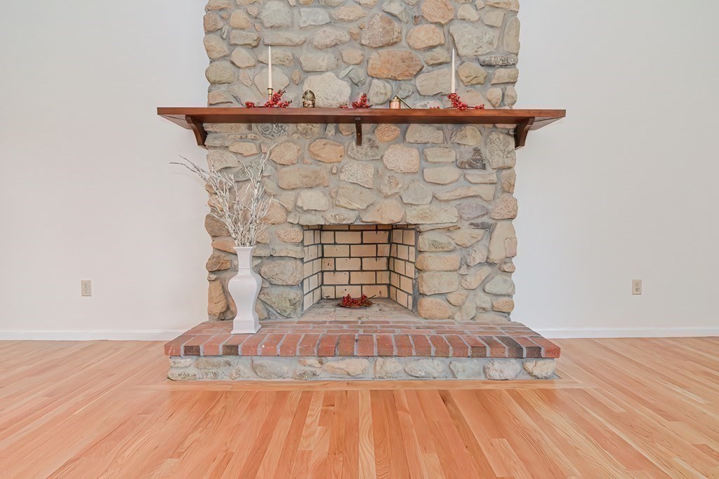 110 Bramblebush Road Stoughton, MA 02072 - Photo 8 of 29 Gallery Image 8