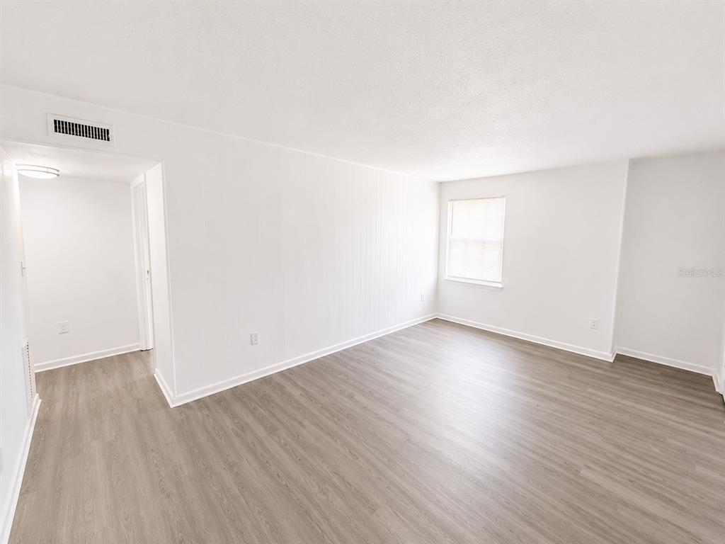 2789 L B McLeod Road, Unit D Orlando, FL 32805 - Photo 9 of 12