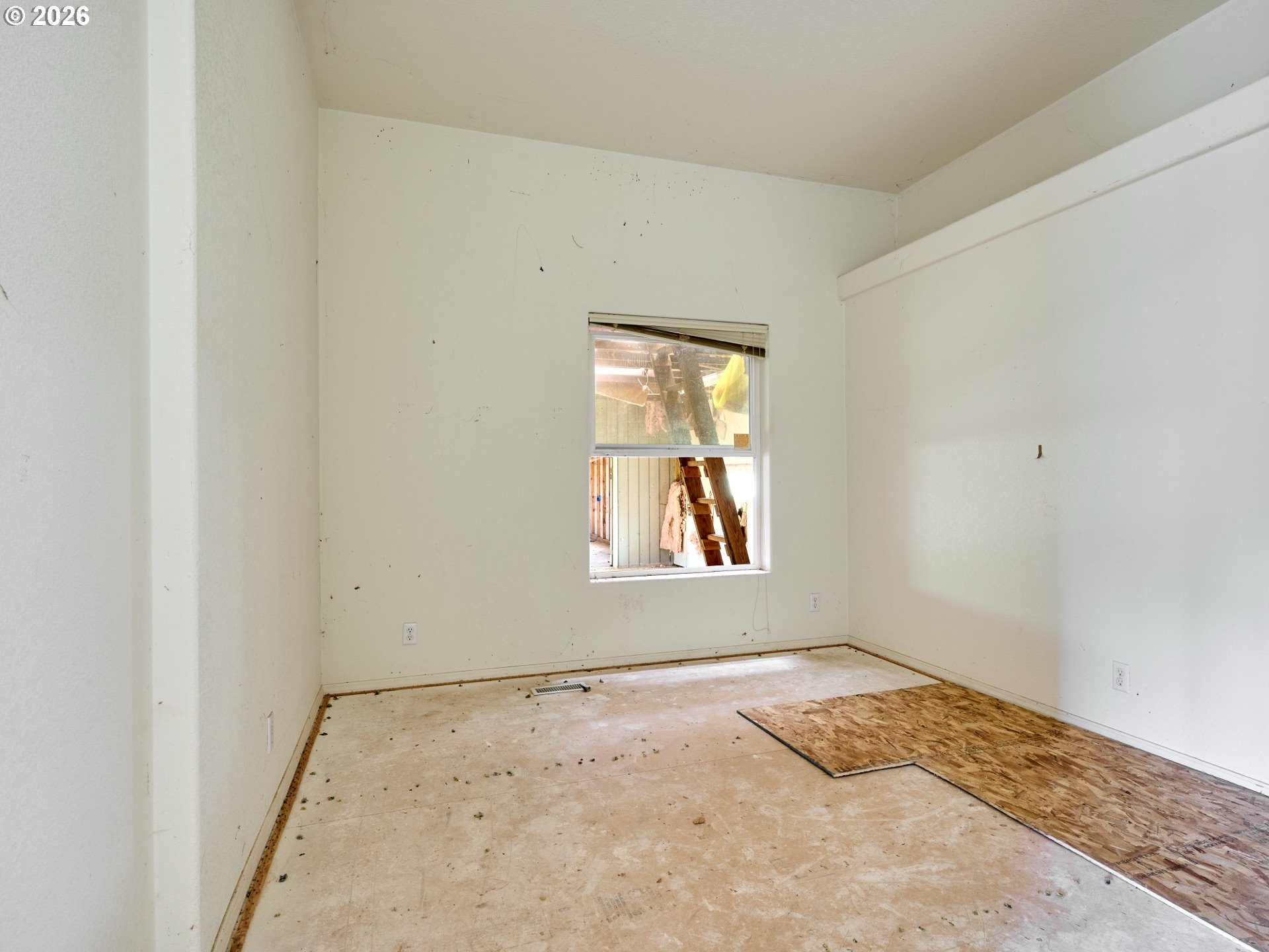 7065 Red Prairie Road Sheridan, OR 97378 - Photo 21 of 42 Gallery Image 21