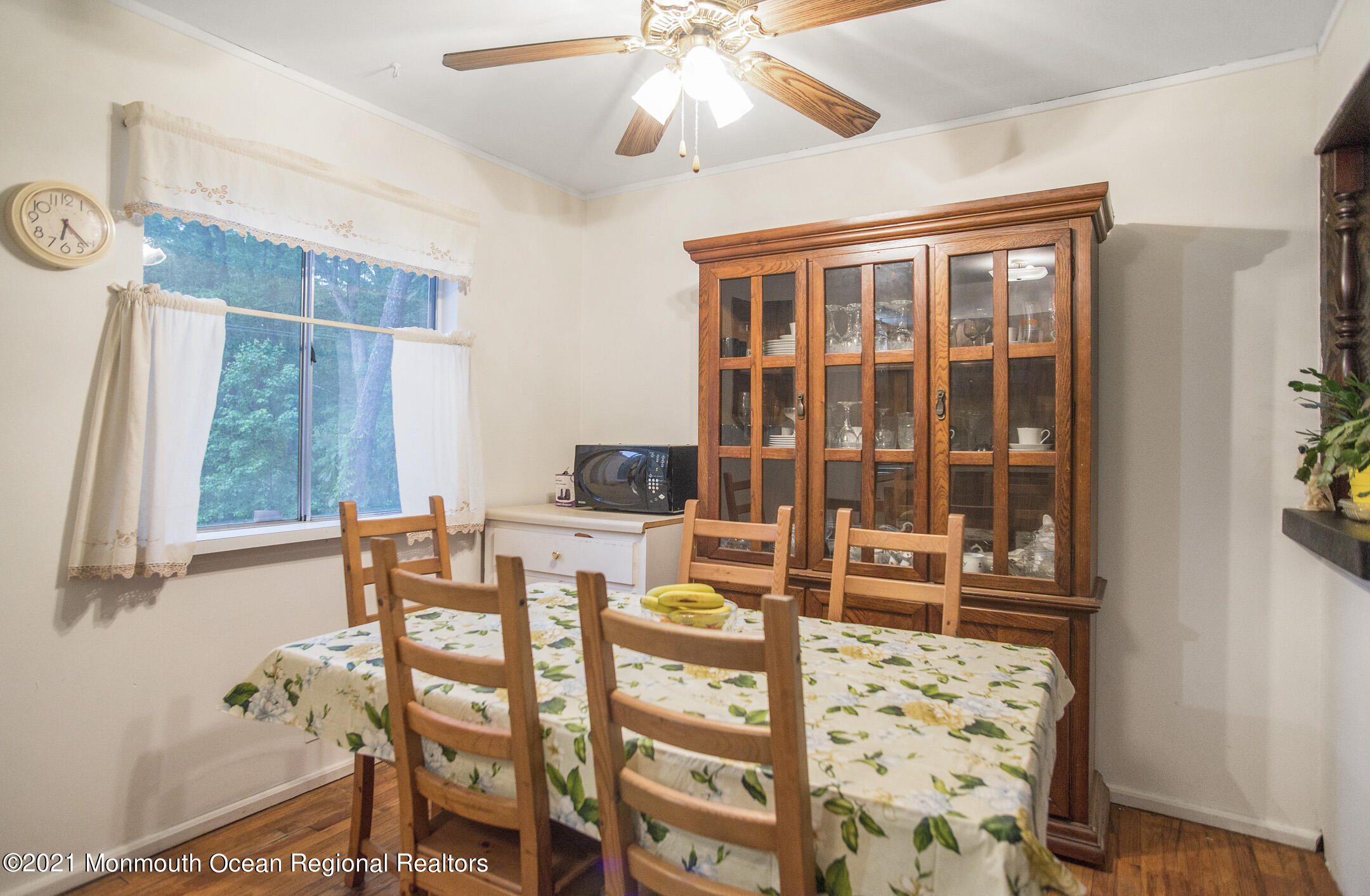 983 Toms River Road Jackson, NJ 08527 - Photo 7 of 23 Dining Room