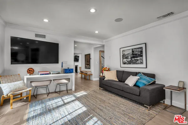 $16,950 | 751 Westholme Avenue, Los Angeles, CA 90024