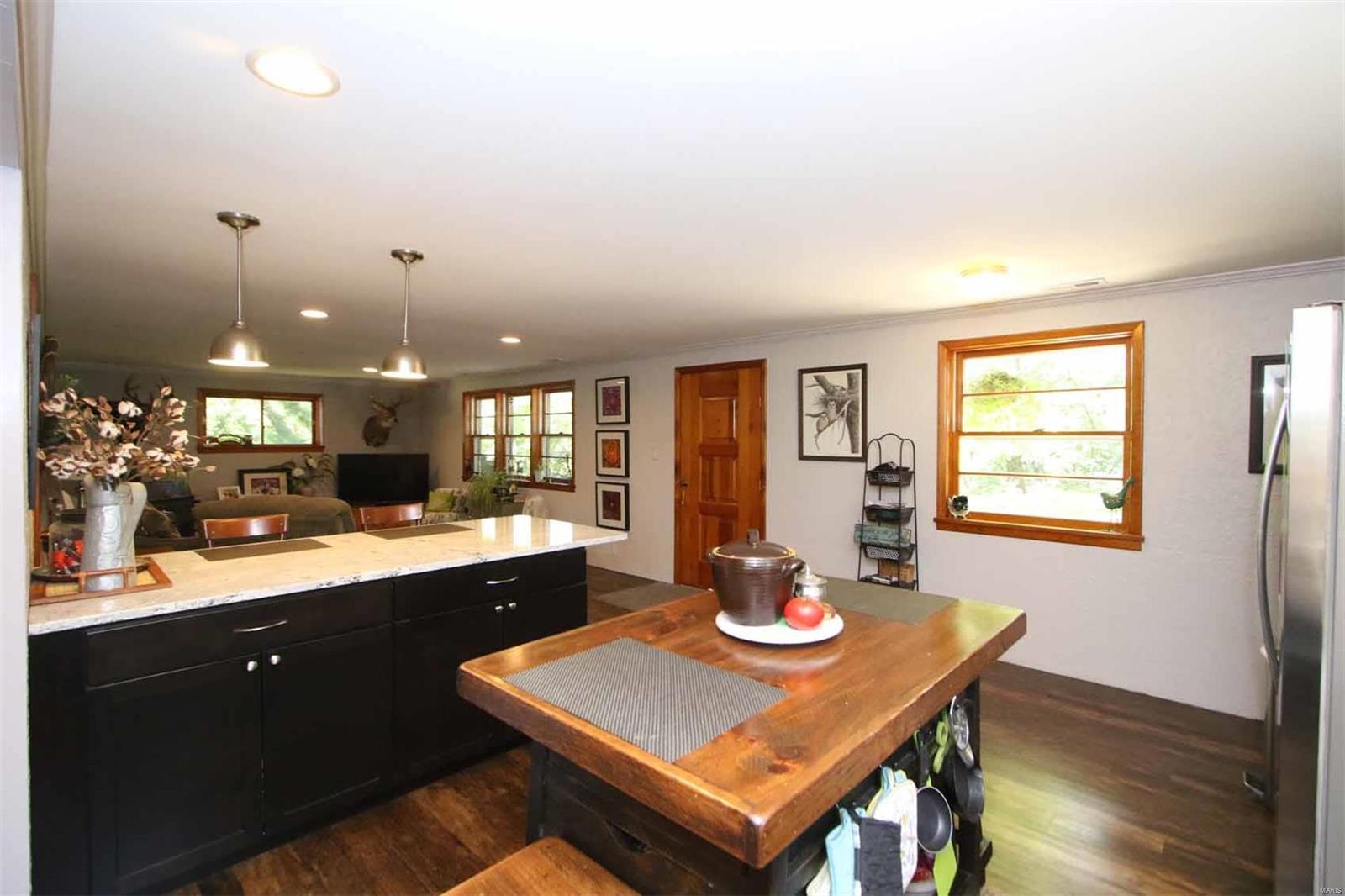 8559 Possum Hill Road Worden, IL 62097 - Photo 33 of 48